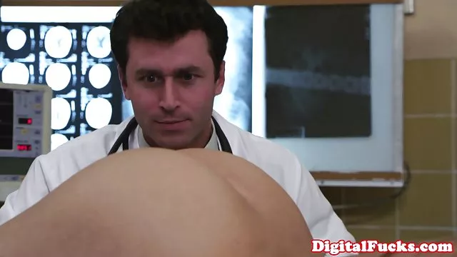 XXX bez rejestracji Konferencja partyjna w hotelu Real sex z dojrzala mamuska amatora