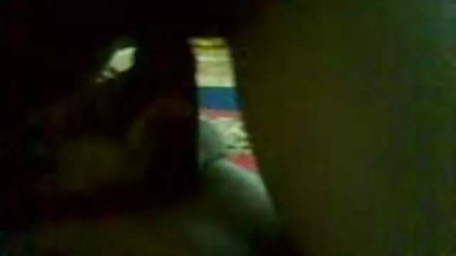 XXX bez rejestracji Młoda kobieta z otwartej wodzie, aby seks dojrzałe mamuśki wziąć