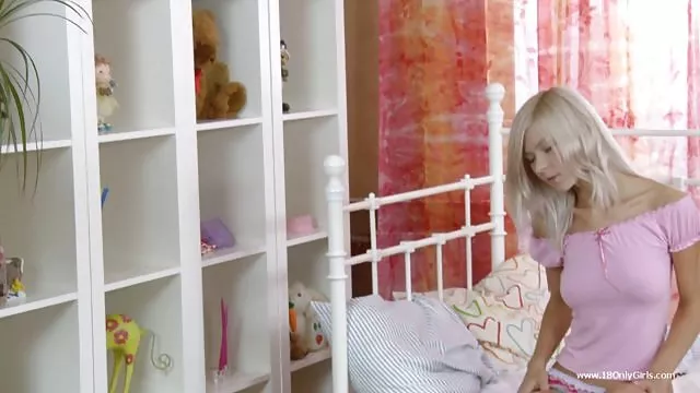 XXX bez rejestracji Piersi lesbijki piękna sex mamuski starsze dziewczyna seks podzielić