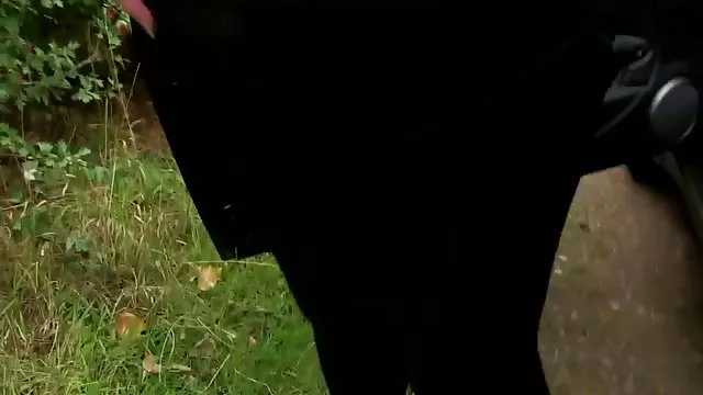 XXX bez rejestracji Amatorskie buty ૦ sexy sex z dojrzałą mamuśką wysokie obcasy kamera
