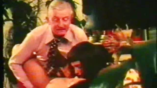 XXX bez rejestracji Ćwiczenia na wakacje dojrzałe mamusie