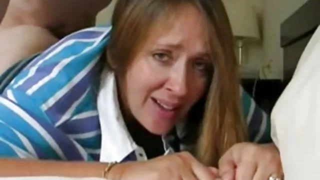 XXX bez rejestracji Gorąca dziewczyna starsze mamuski nago 34