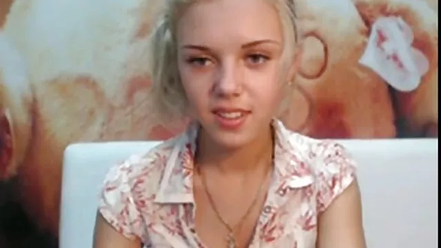 XXX bez rejestracji Piękna dziewczyna gorące lesbijką 0 sex z dojrzałą mamuśką